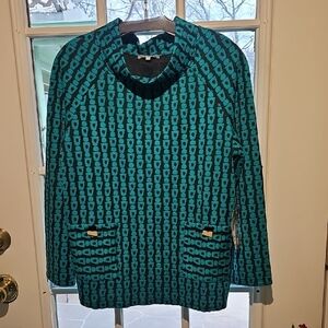Stylish Turquoise and Black Women's Habitat Top